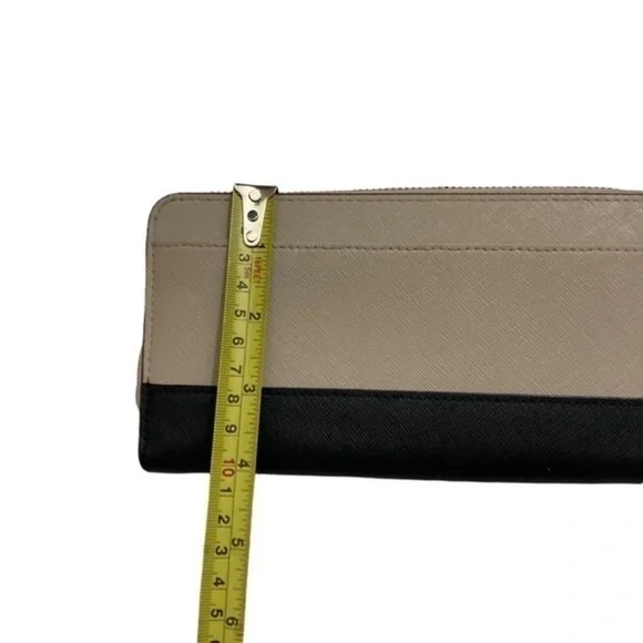 Kate spade black pumice colorblock zipper clutch wallet